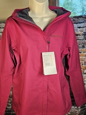 Marmot PreCip Eco Pro Jacket W Sz Med NWT Mulberry Waterproof Hooded Rain Shell